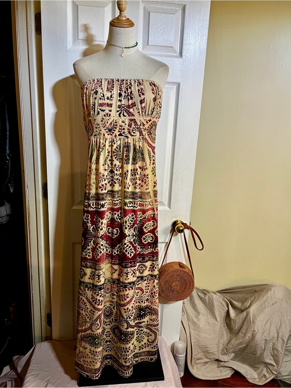 Believe Y2K Wms Beige Floral Strapless Pleated Boho Festival Summer Maxi Dress L